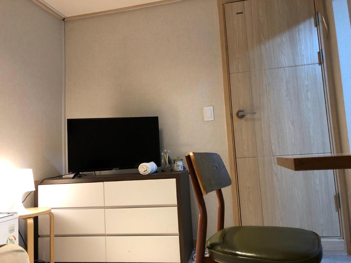 Rich House Dongdaemun Hostel โซล ภายนอก รูปภาพ