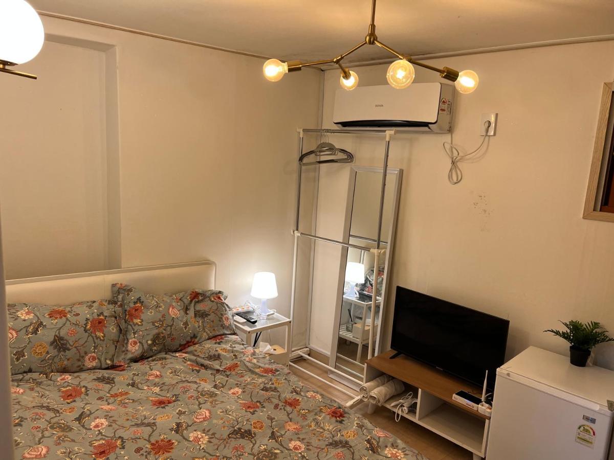 Rich House Dongdaemun Hostel โซล ภายนอก รูปภาพ